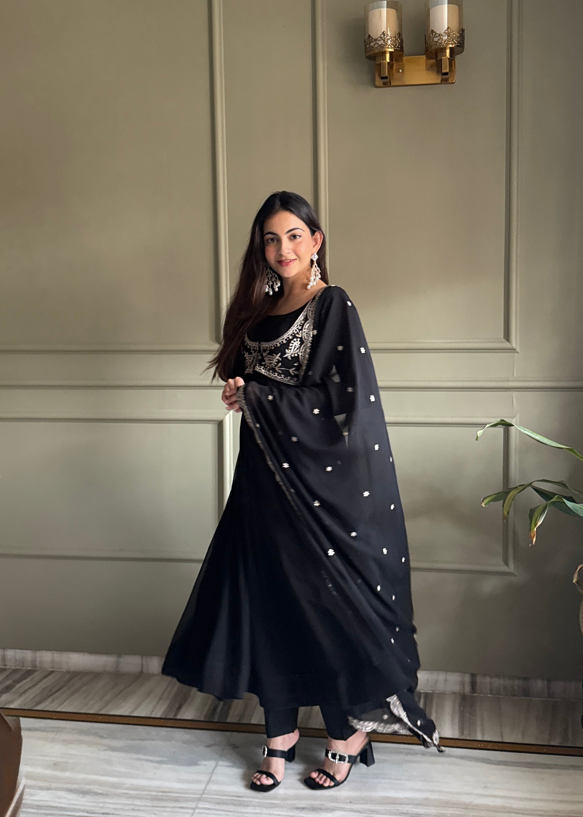 Black Premium Fox Georgette Fully Flared Anarkali